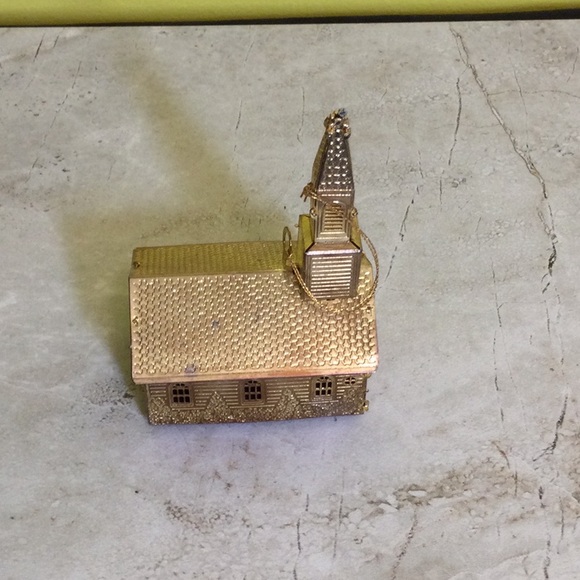 Antique gold church Christmas ornament - Picture 2 of 10